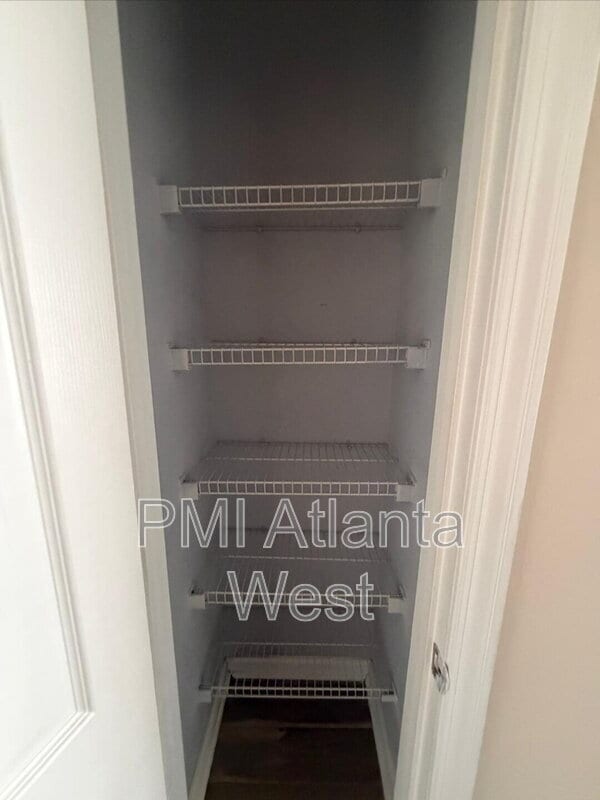 Building Photo - 7203 Waldrop Pl