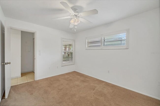 Building Photo - 5051 Village Garden Dr
