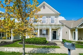 Building Photo - 5643 Holly River Ave