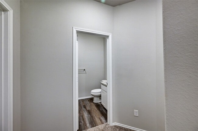 Building Photo - 10196 Barberry St