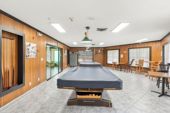 Building Photo - 4191 NW 41st St