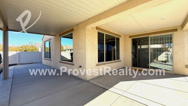 Building Photo - 19104 Opal Ct