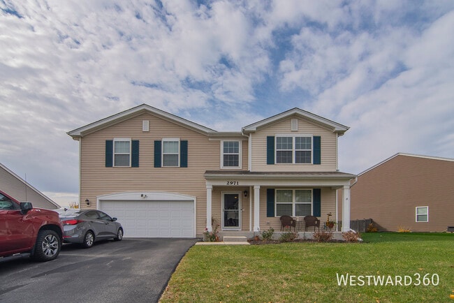 Building Photo - 2971 Ellsworth Dr