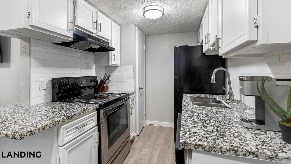 Building Photo - 130 Camino De Oro