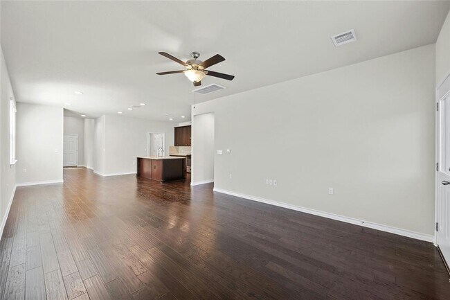 Building Photo - 11808 Coyote Call Way