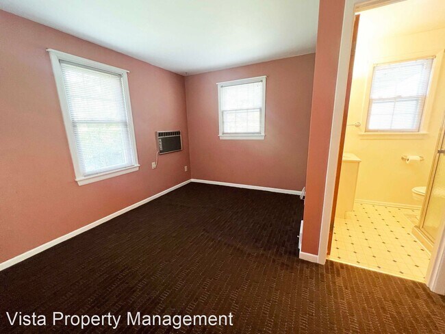 Building Photo - 4 br, 2 bath House - 54 Fisher Rd