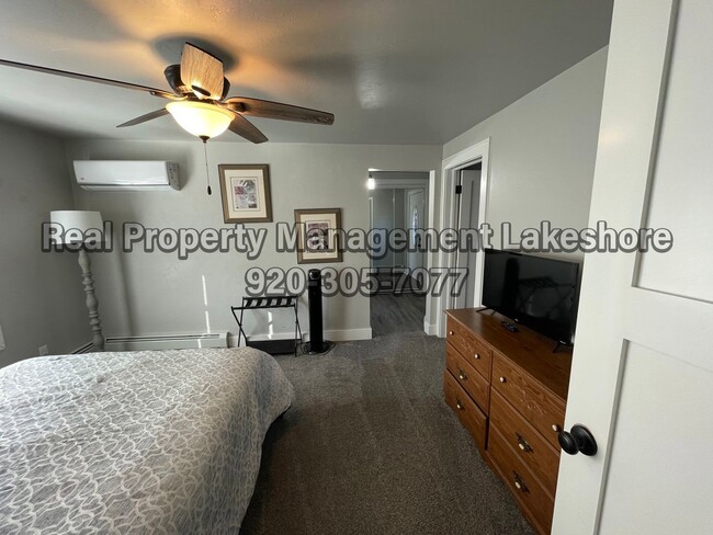 Building Photo - Fully Furnished House - Six or Twelve Mont...