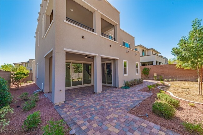 Building Photo - 6465 Farness St