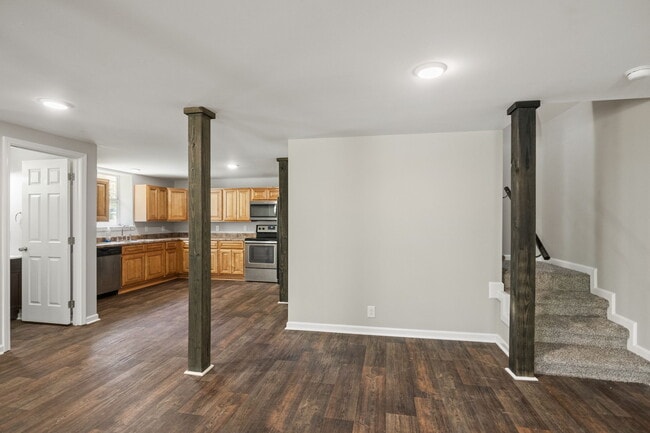 Building Photo - 3302 Possum Trot Rd
