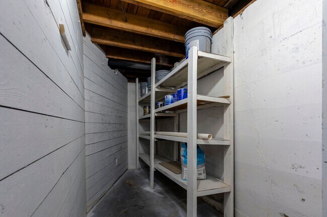 Building Photo - 2664 Kings Hwy