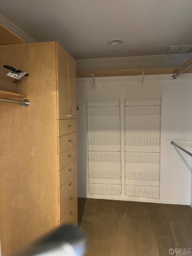 Building Photo - 3601 N Oaks Blvd