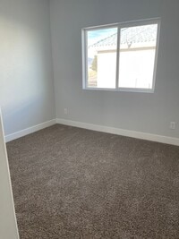 Building Photo - 3 Bedroom in Pahrump