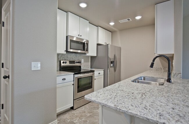 Building Photo - ***240-B Commercial***