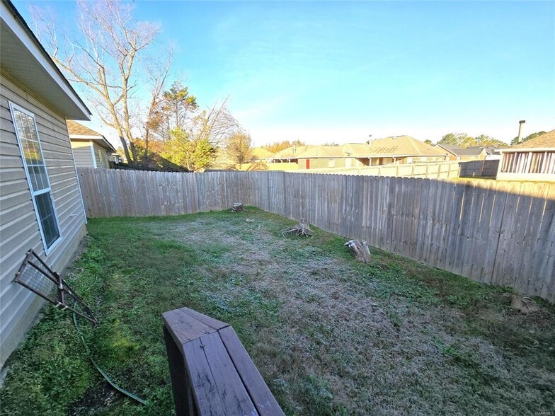 Building Photo - 79 Pine Meadows Cir