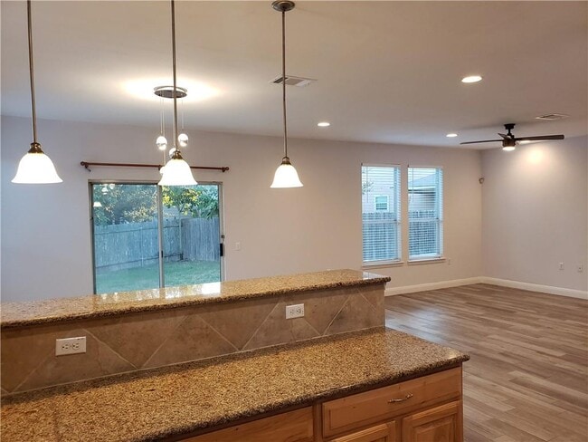 Building Photo - 6517 Kirkwynd Dr