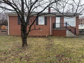 Building Photo - Renovated 3 Bedroom Across From N Elm Village!