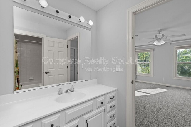 Building Photo - 14637 Timberlake Manor Ct