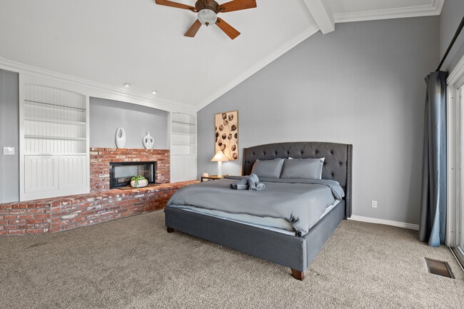 Building Photo - 11141 Limetree Dr