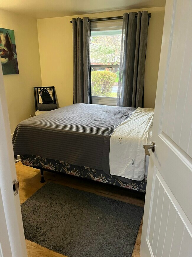 Building Photo - 1457 Ranchwood Dr