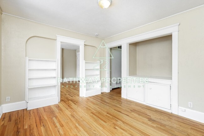 Building Photo - 318 S 1200 E