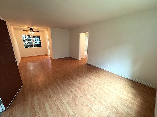 Living room/Dining Room - 3413 W Alameda Ave