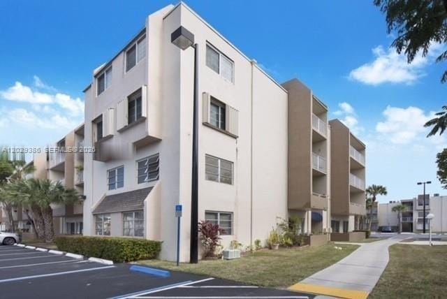 Building Photo - 7747 SW 86th St