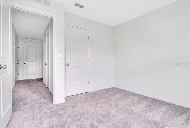 Building Photo - 509 Madison Dr