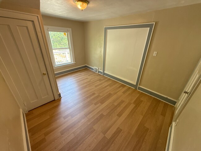 Building Photo - 3201 N 39th St