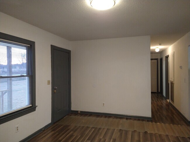 Building Photo - 8813 US-64