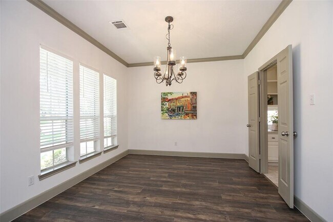 Building Photo - 5522 Island Breeze Dr