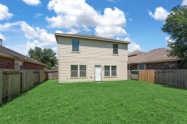 Building Photo - 12230 Turchin Dr