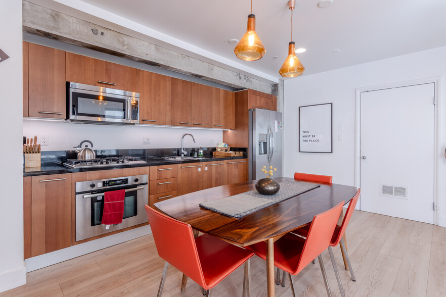 Kitchen + Dining - 416 S Spring St