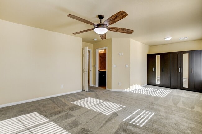 Building Photo - 6416 Shawnee Springs Ct