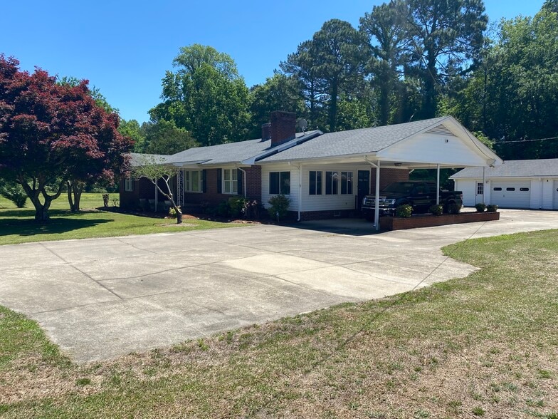 Building Photo - 5829 Shiloh Church Rd