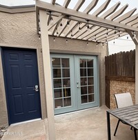 Building Photo - 502 Cincinnati Ave