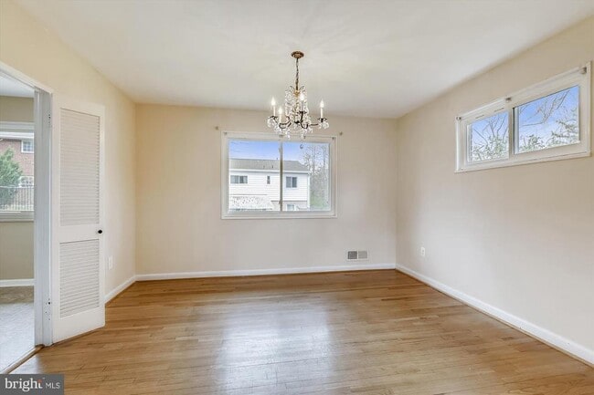 Building Photo - 4503 Traymore St