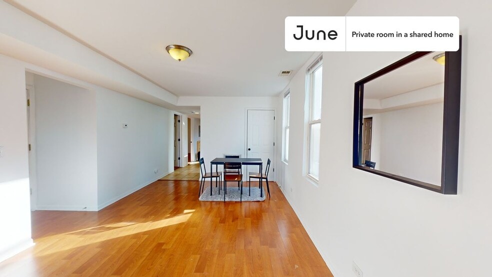 Building Photo - Room in Shared 3 bed/1 bath home