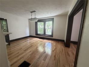 Building Photo - 325 N Balph Ave