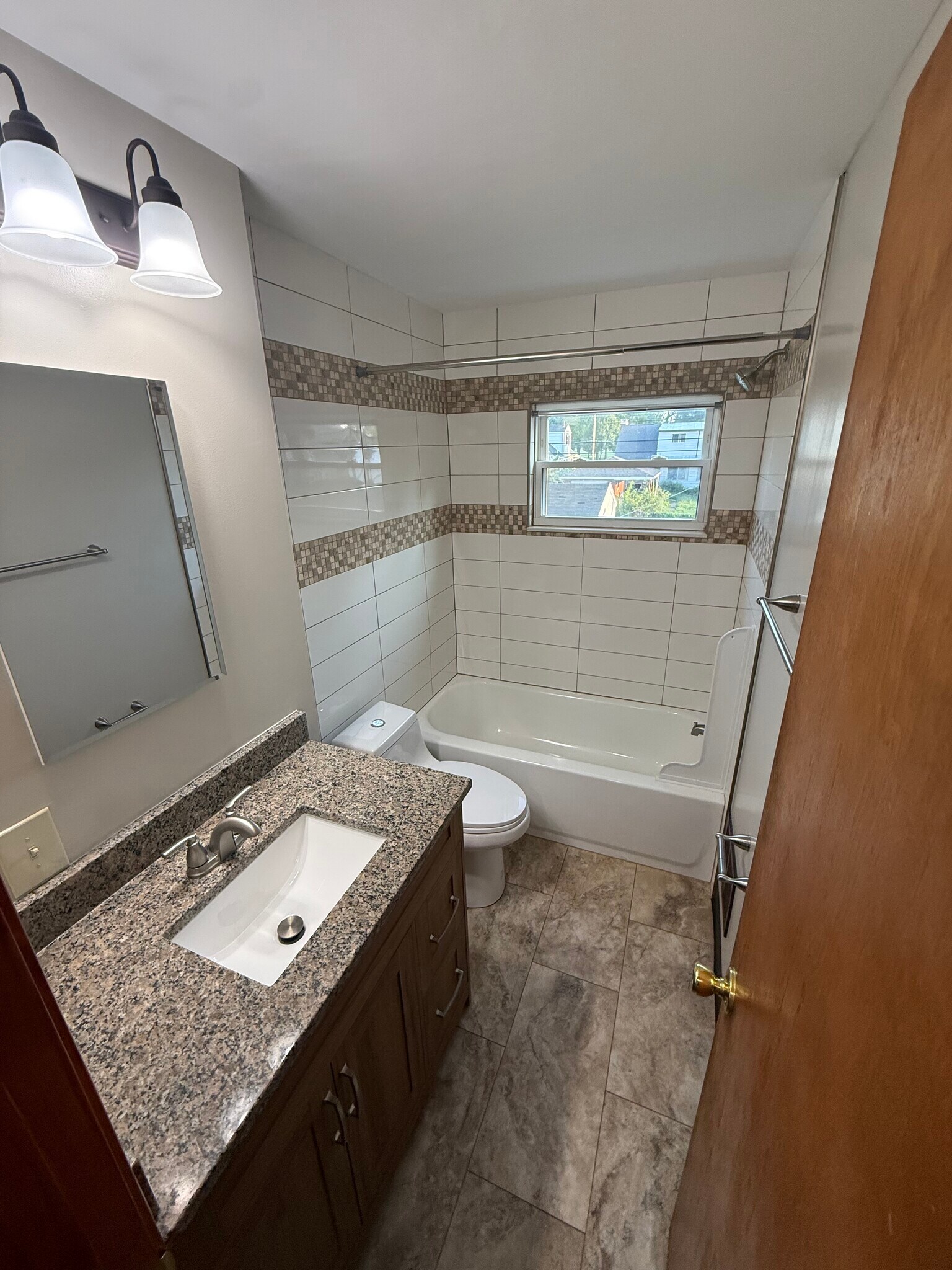 Building Photo - 3166 Sullivant Ave