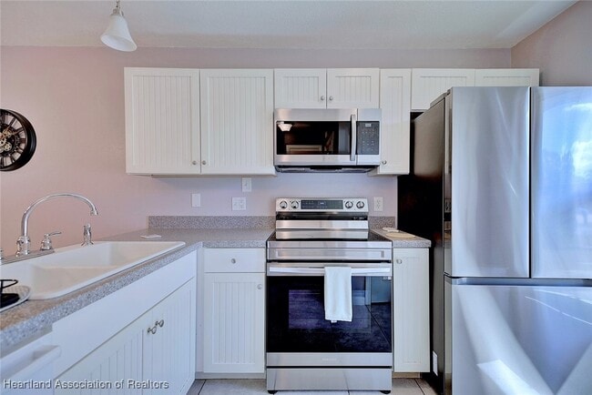 Building Photo - 4706 Mercado Dr