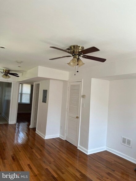 Building Photo - 63 Galveston Pl SW