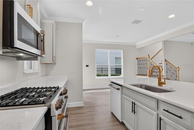 Building Photo - 15382 Arcadia Blf Lp