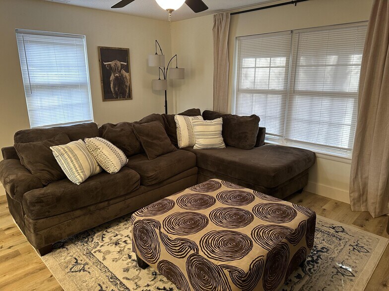 Primary Photo - 2765 Tanglewood Dr