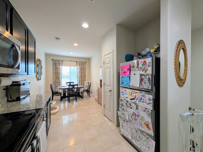 Building Photo - 24458 W Verlea Dr