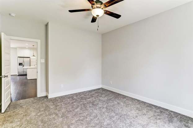 Building Photo - 8618 Valley Song Dr