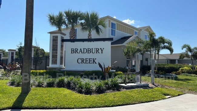 Building Photo - 869 Ambleside Dr