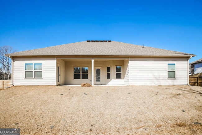 Building Photo - 250 Saddlechase Dr