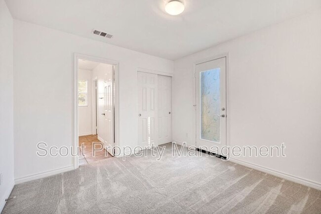 Building Photo - 27411 Lock Haven Ct