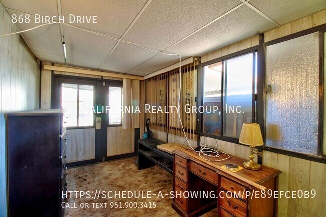 Building Photo - 868 Birch Dr