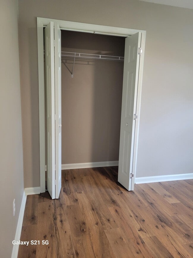 Building Photo - 251 Myrtle Ave